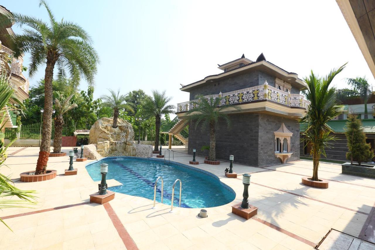 Mann The Palm Retreat Otel Lucknow Dış mekan fotoğraf