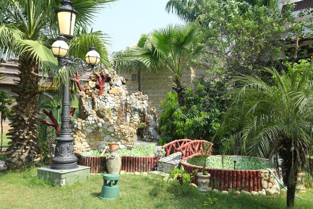Mann The Palm Retreat Otel Lucknow Dış mekan fotoğraf