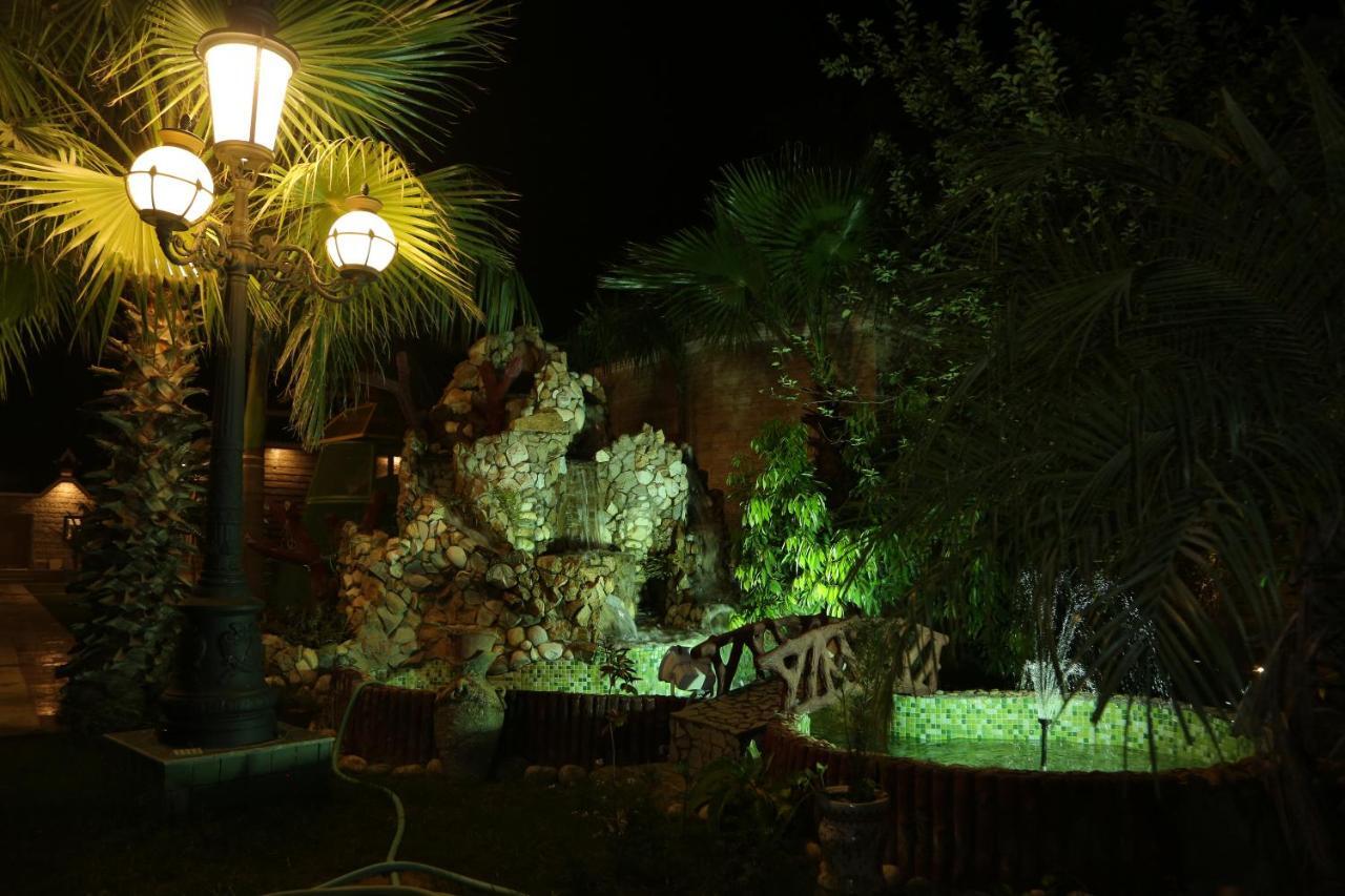 Mann The Palm Retreat Otel Lucknow Dış mekan fotoğraf