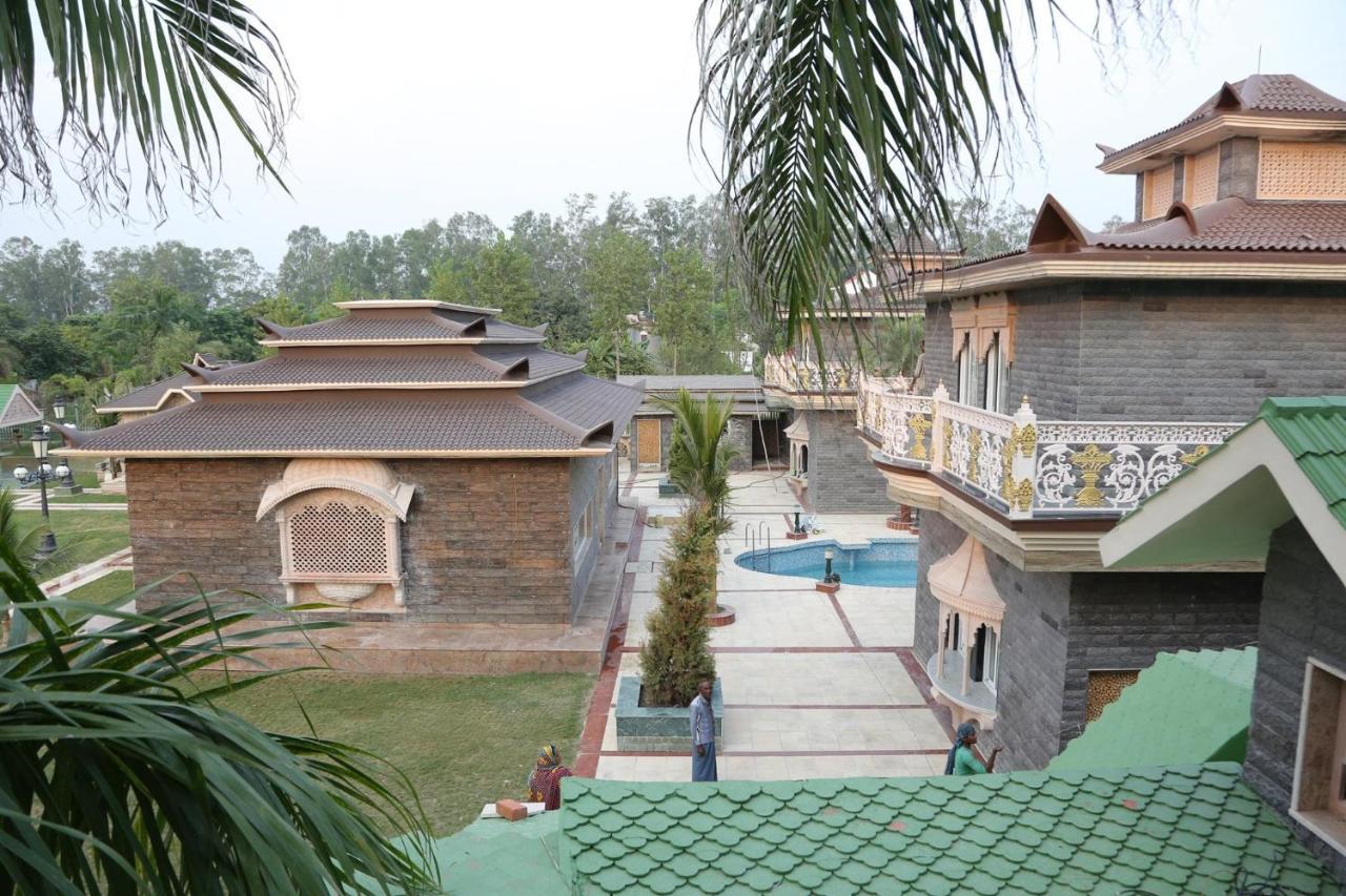 Mann The Palm Retreat Otel Lucknow Dış mekan fotoğraf