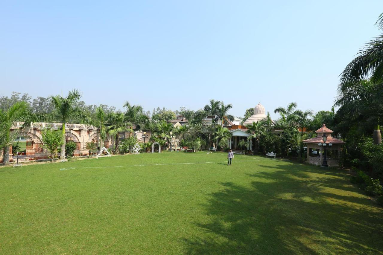 Mann The Palm Retreat Otel Lucknow Dış mekan fotoğraf